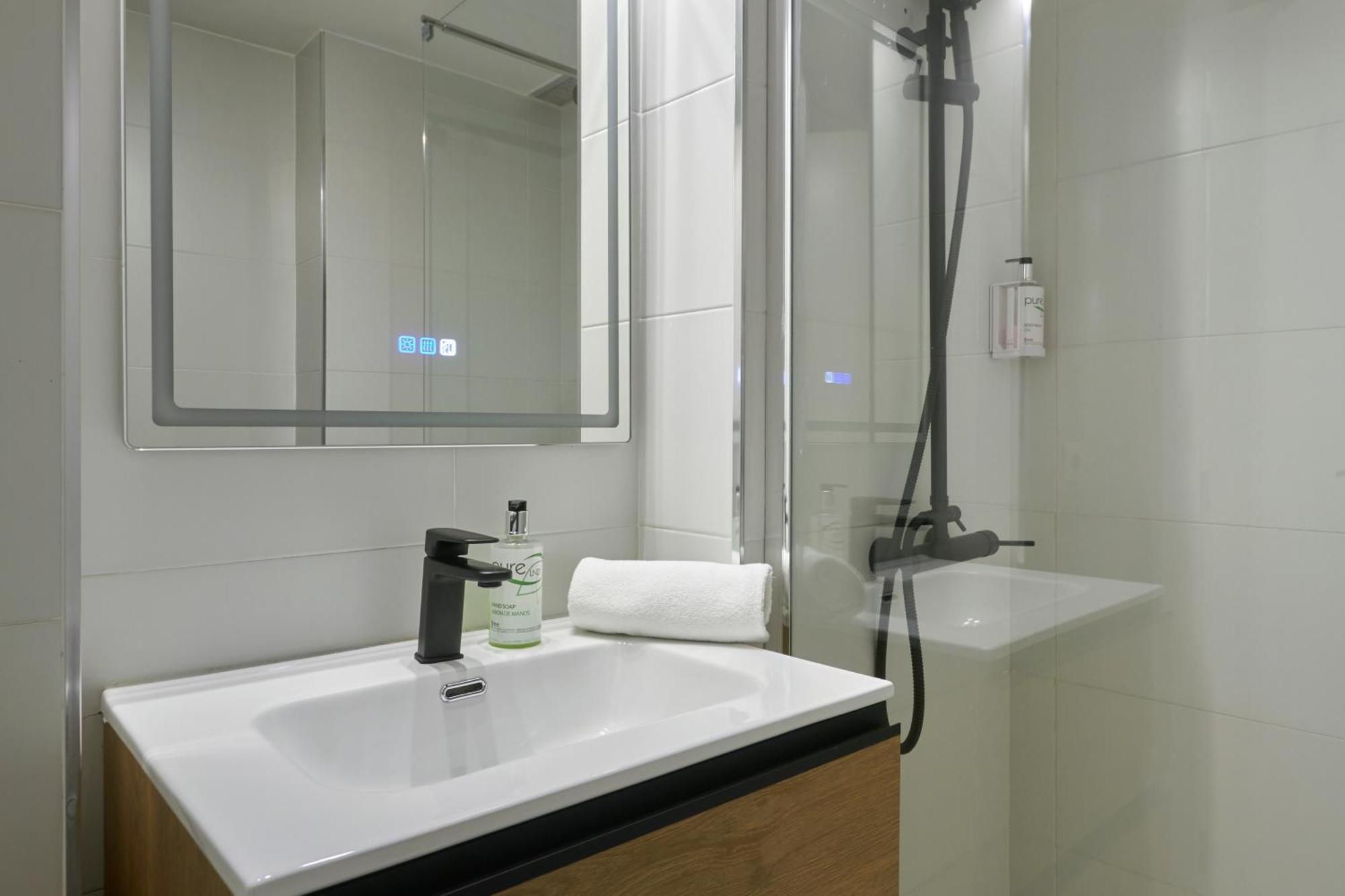 Ol Cute Apartment In Quiet Olivera St Barcelona Ngoại thất bức ảnh